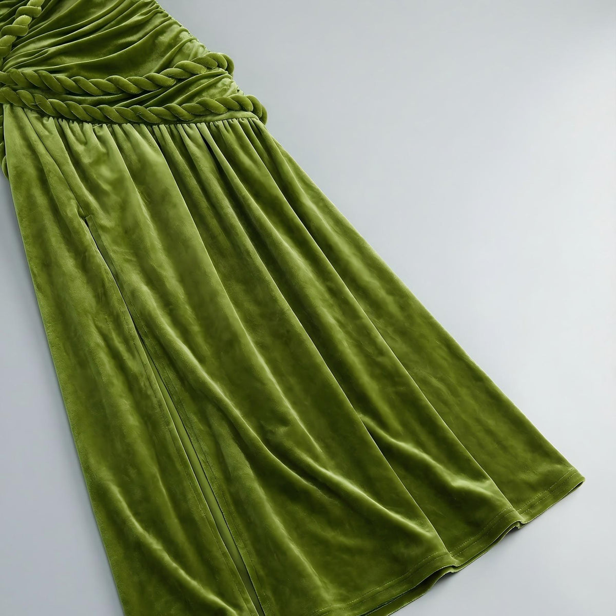 【Party & Event】 Maxi A-Line Polyester Sexy One-Shoulder Twist Side Slit Dress - MYTHSIS
