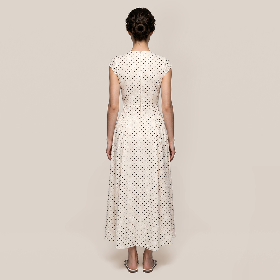 Casual Everyday Maxi A-Line Polyester Chic Polka Dot Round Neck Dress - MYTHSIS