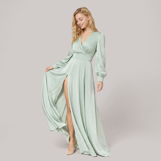 V-neck solid color long sleeved maxi dress