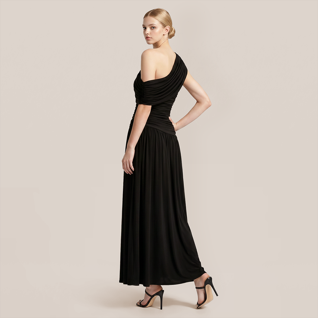 【Casual Everyday】 Maxi Irregular Polyester Chic One-Shoulder Pleated Dress - MYTHSIS