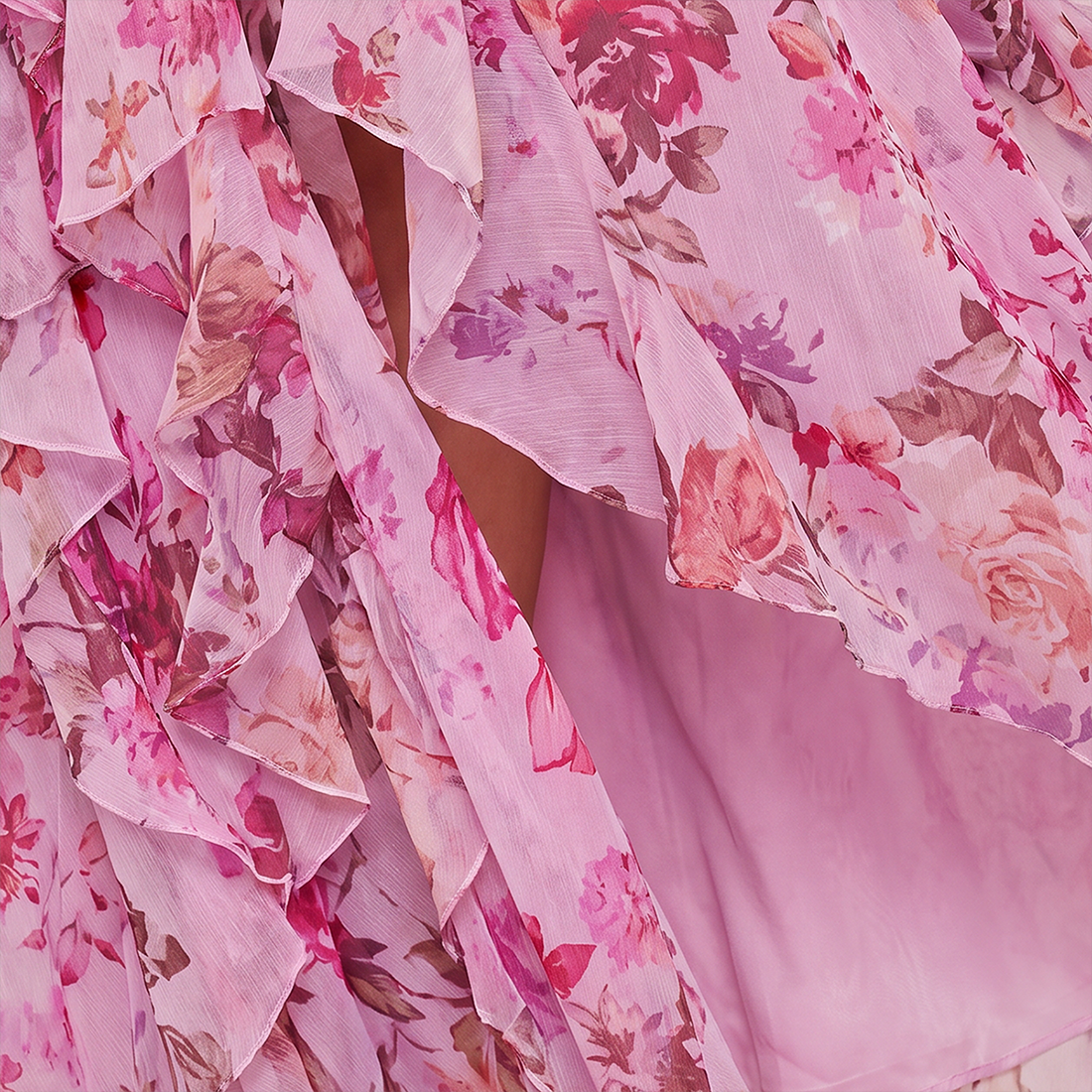 【Wedding Guest】 Maxi Tiered Polyester Chiffon Elegant V-Neck Floral Print Halter - MYTHSIS